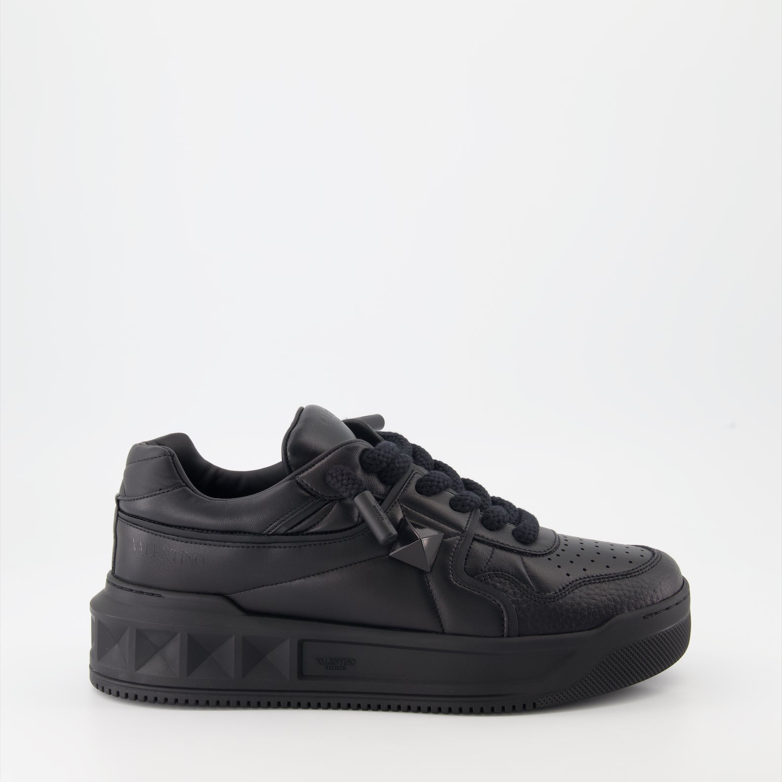 Valentino hotsell noir basket