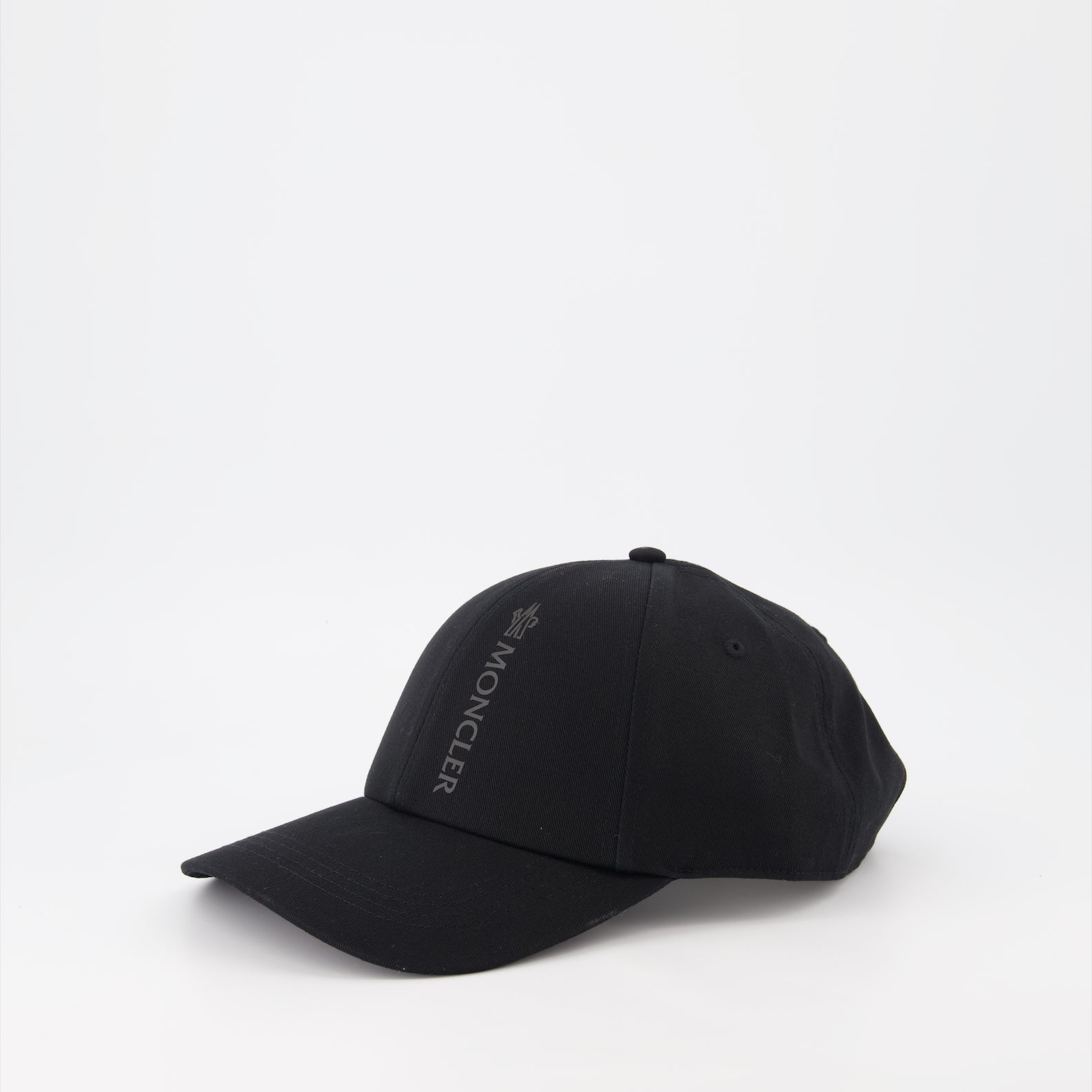 Logo cap