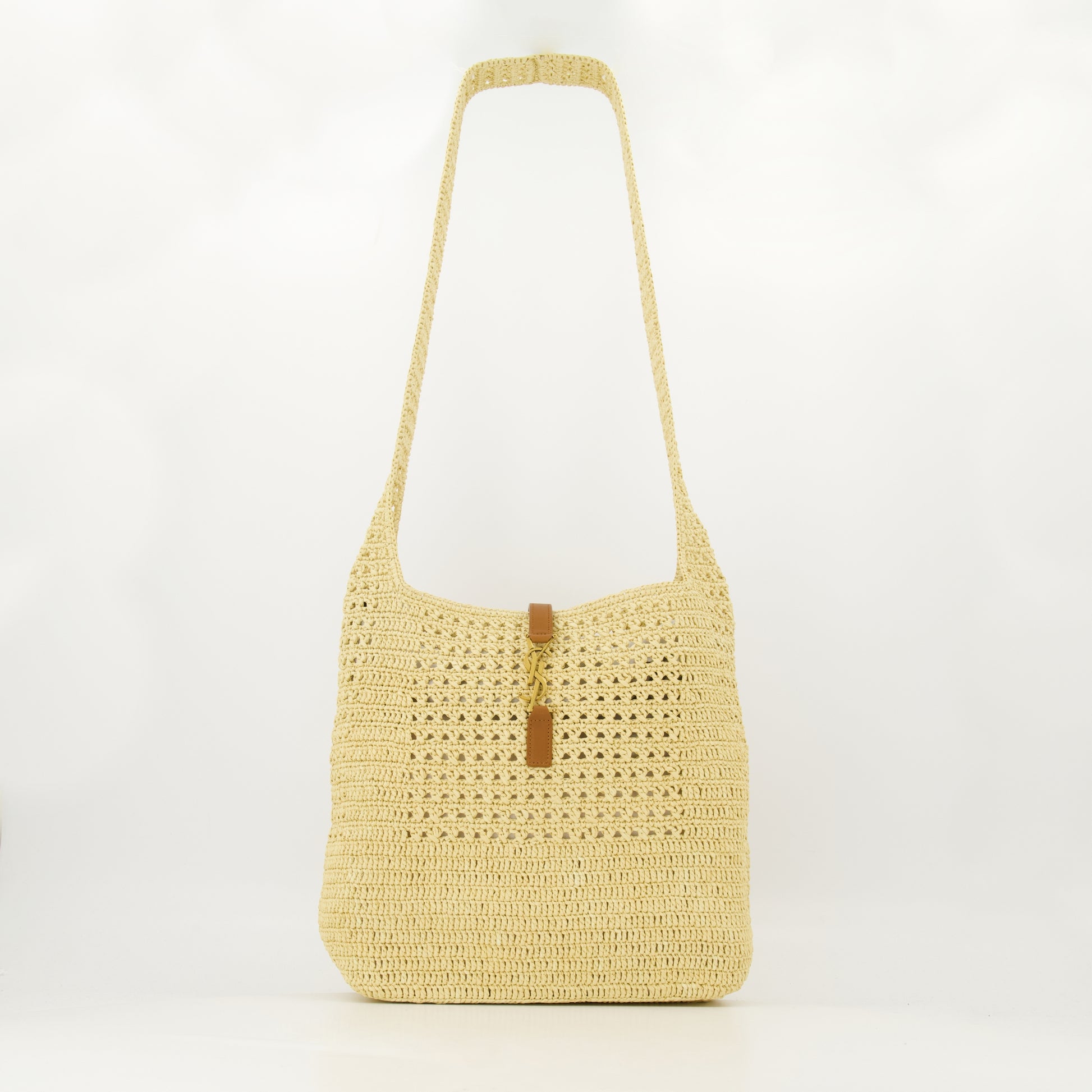 Sac hobo en raphia