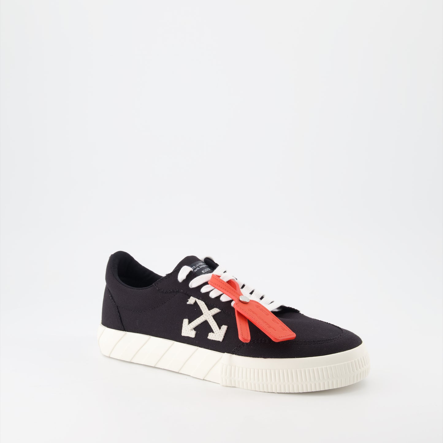 Vulcanized low-top sneakers