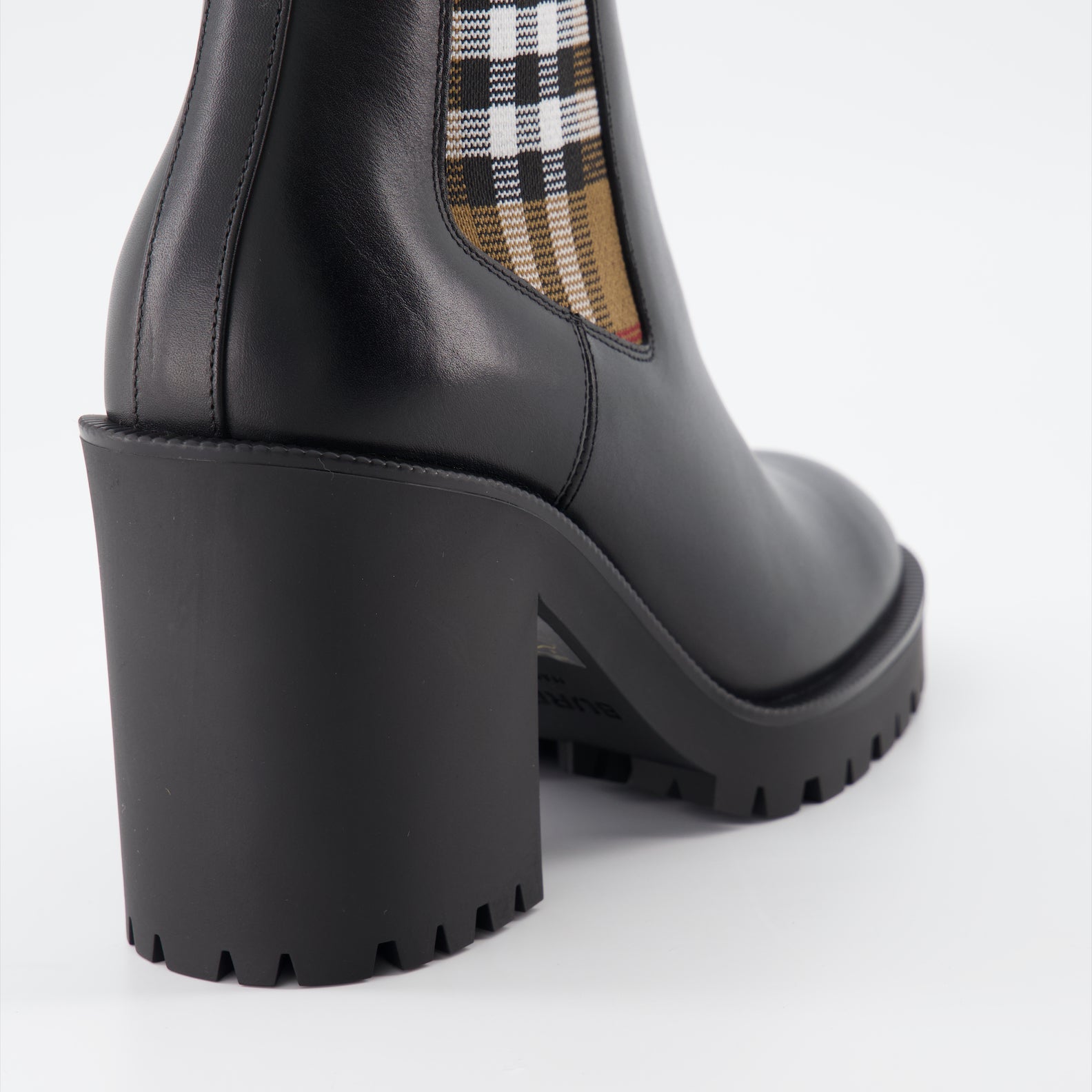 Bottines 2025 burberry femme