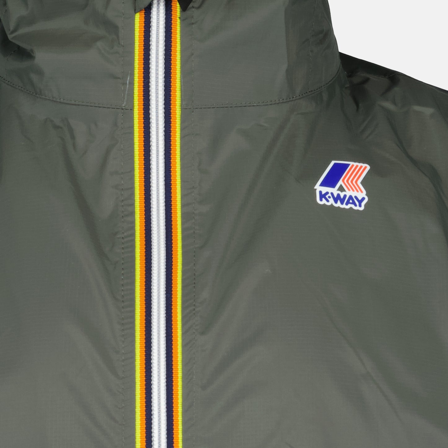 Le Vrai 3.0 windbreaker