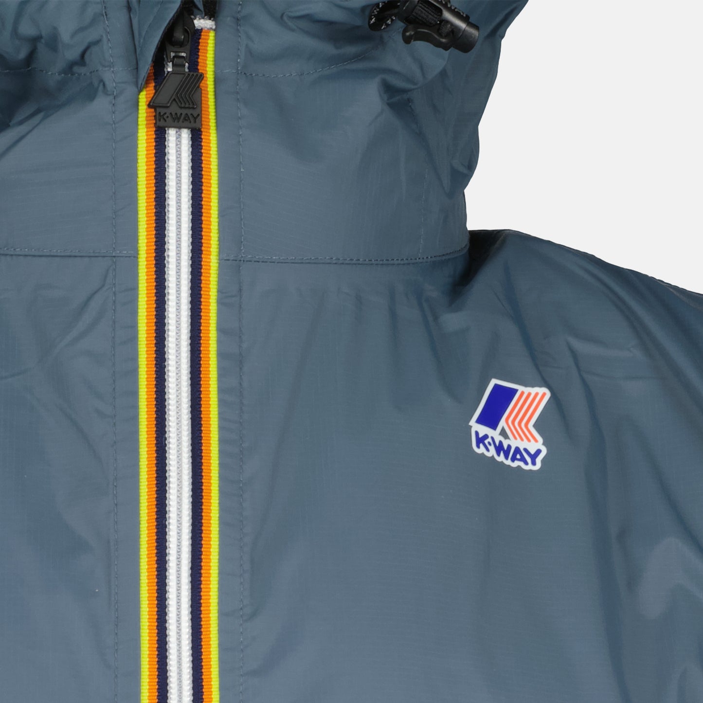 Le Vrai 3.0 windbreaker