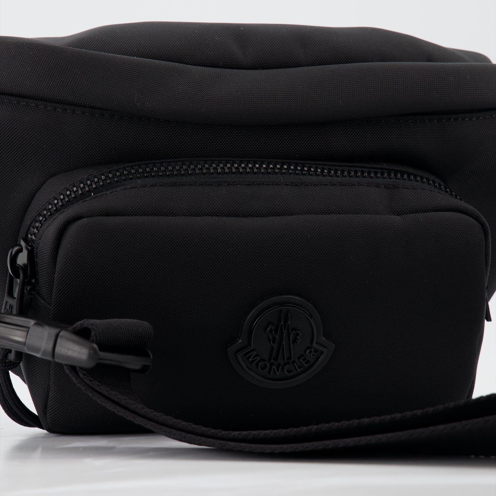 Sac banane moncler new arrivals