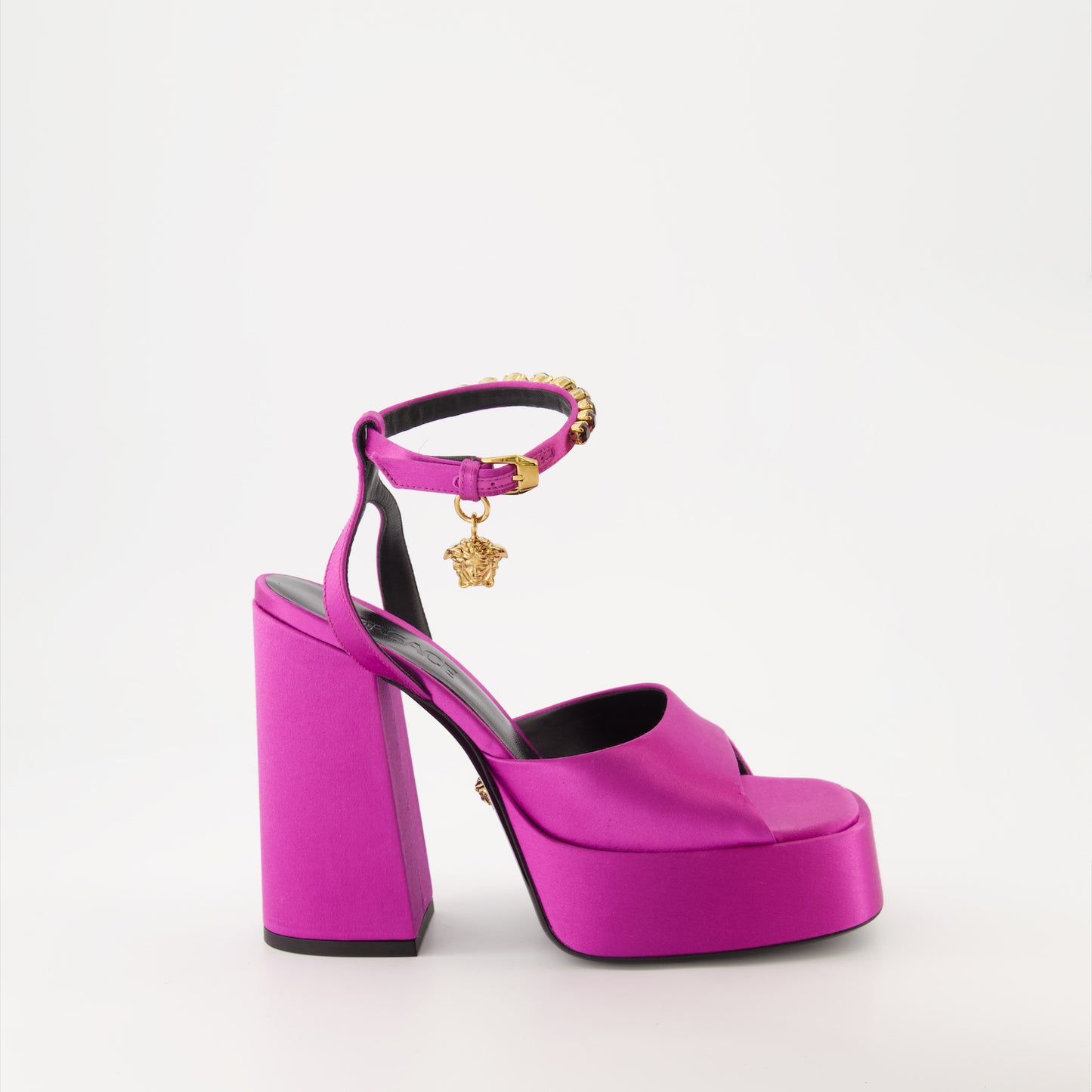 Medusa Aevitas Platform Sandals