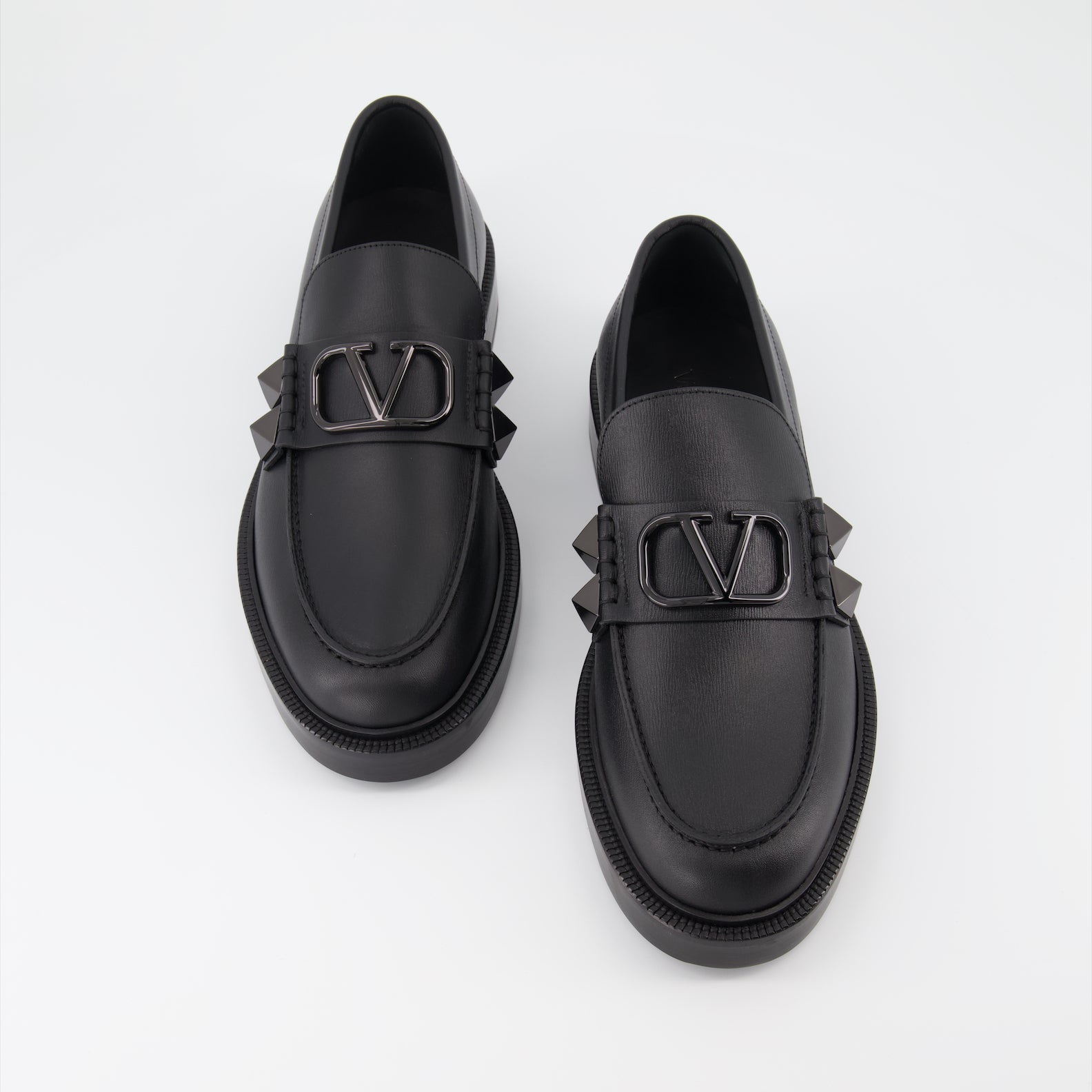 Valentino Garavani Stud Sign Loafers Men s myCompanero