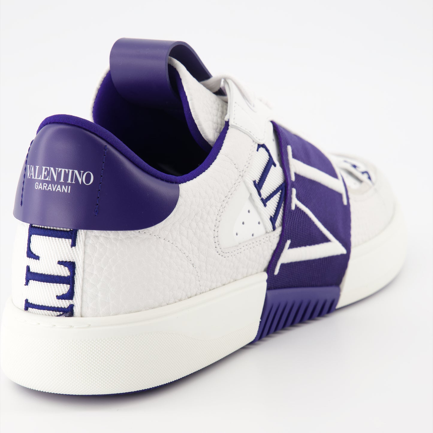 VL7N sneakers