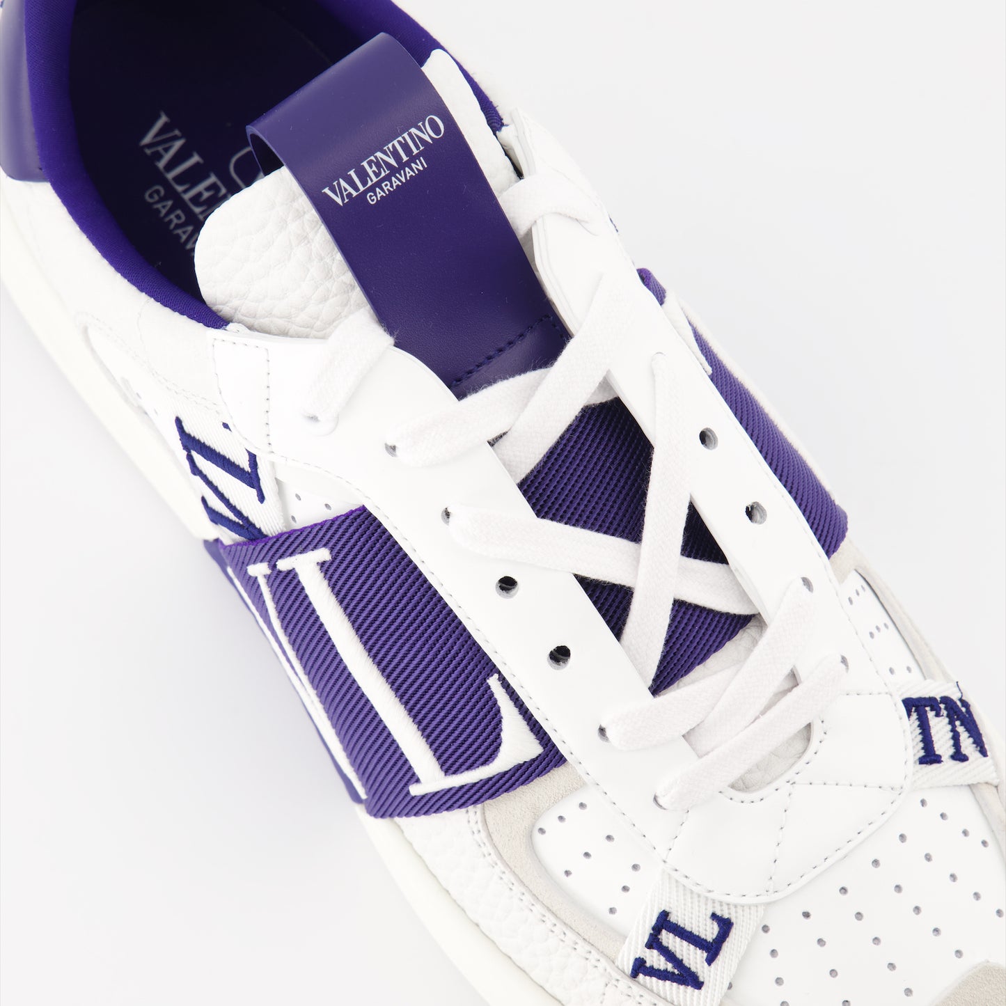 VL7N sneakers