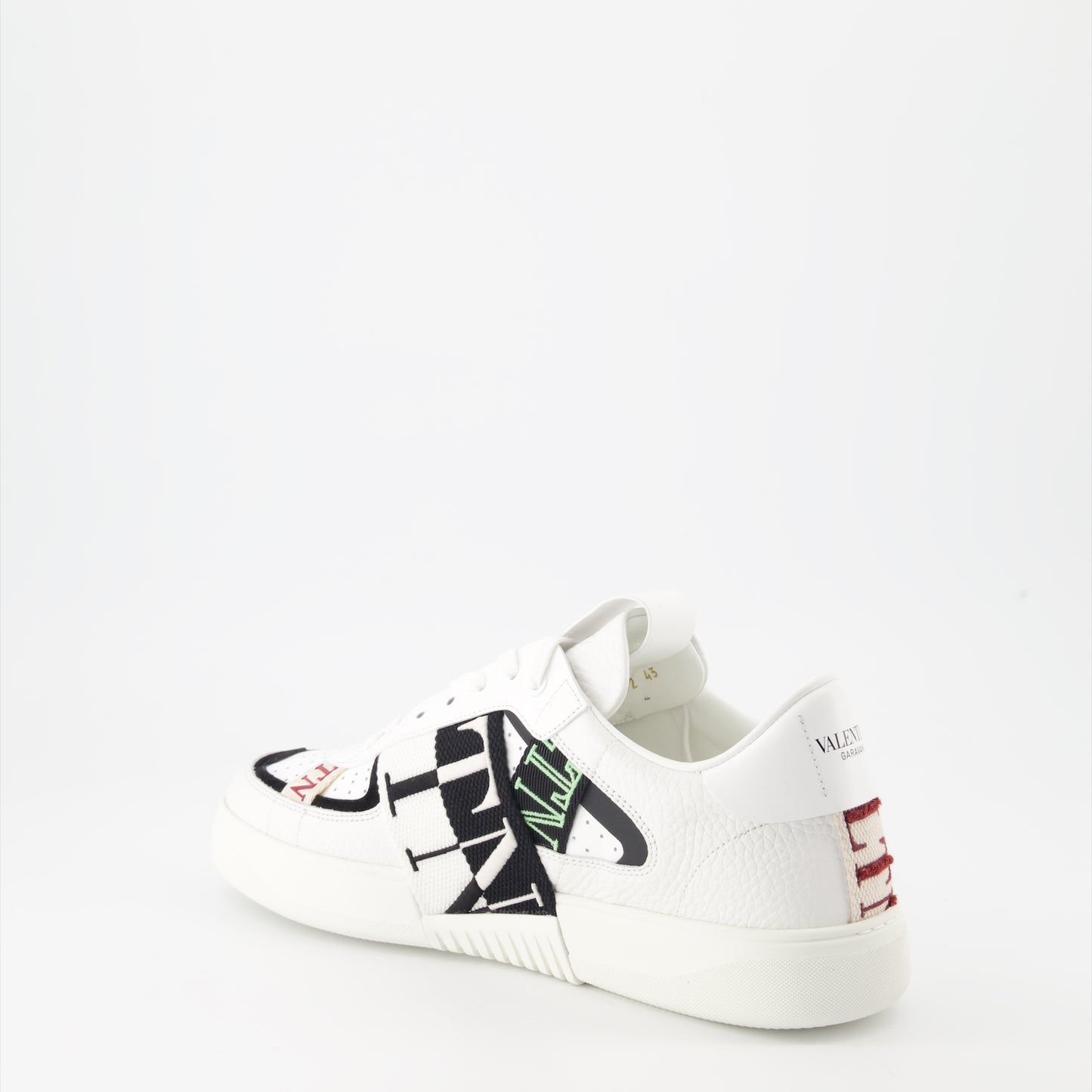 VL7N sneakers