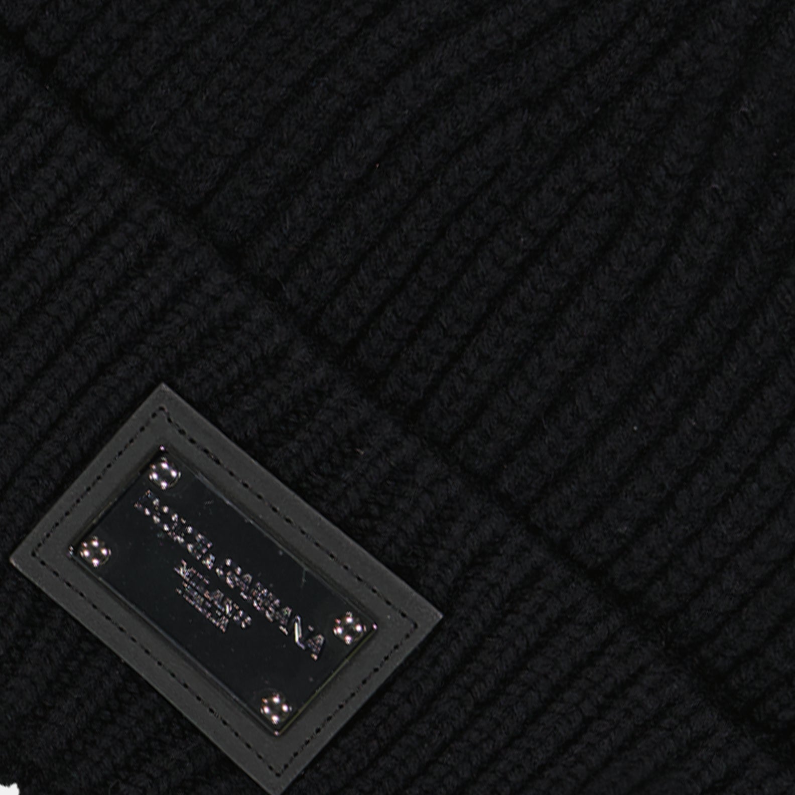 Logo plaque beanie