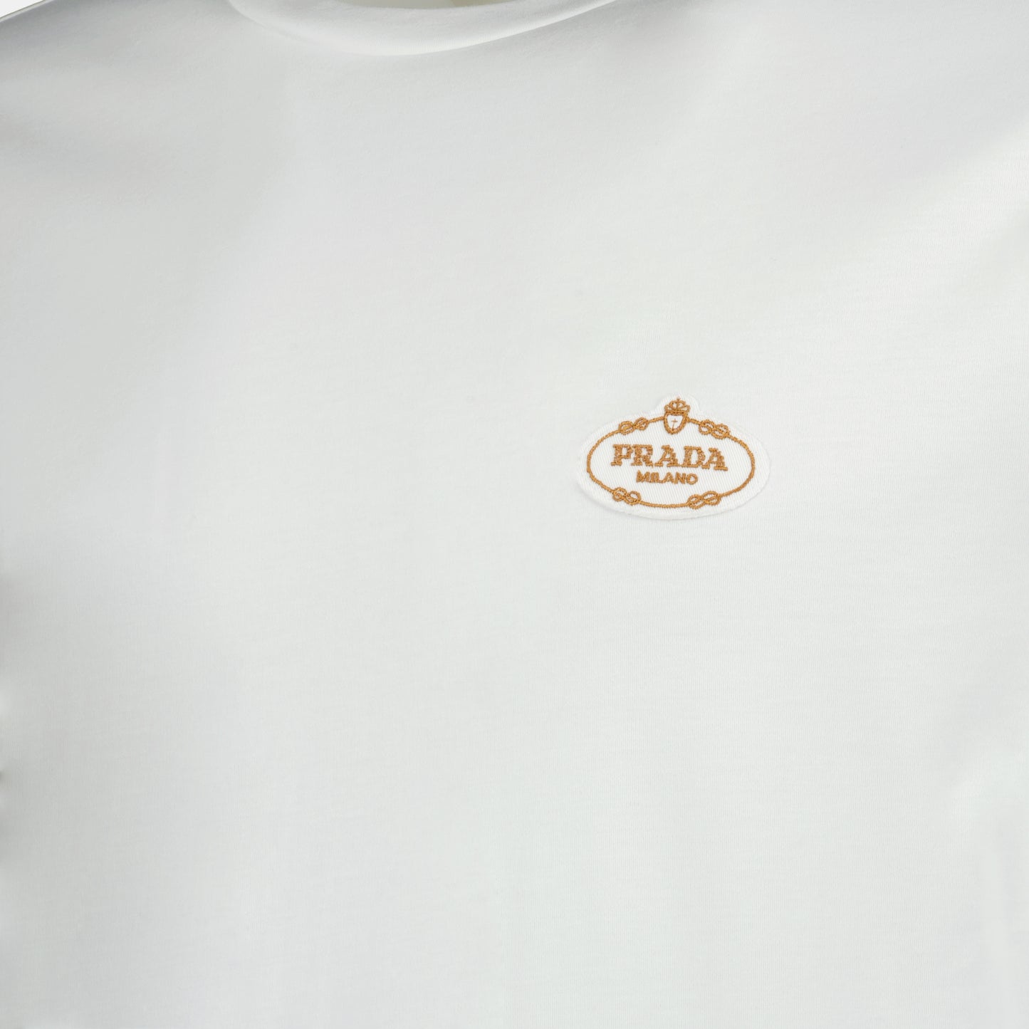 T-shirt logo