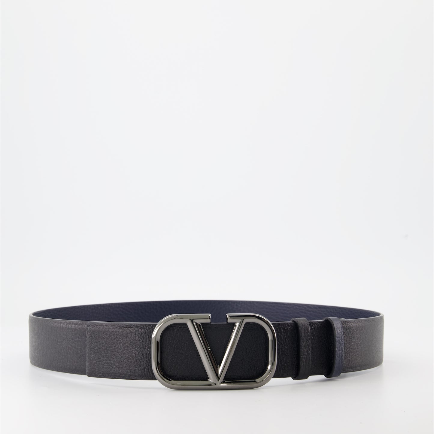 Reversible VLogo belt