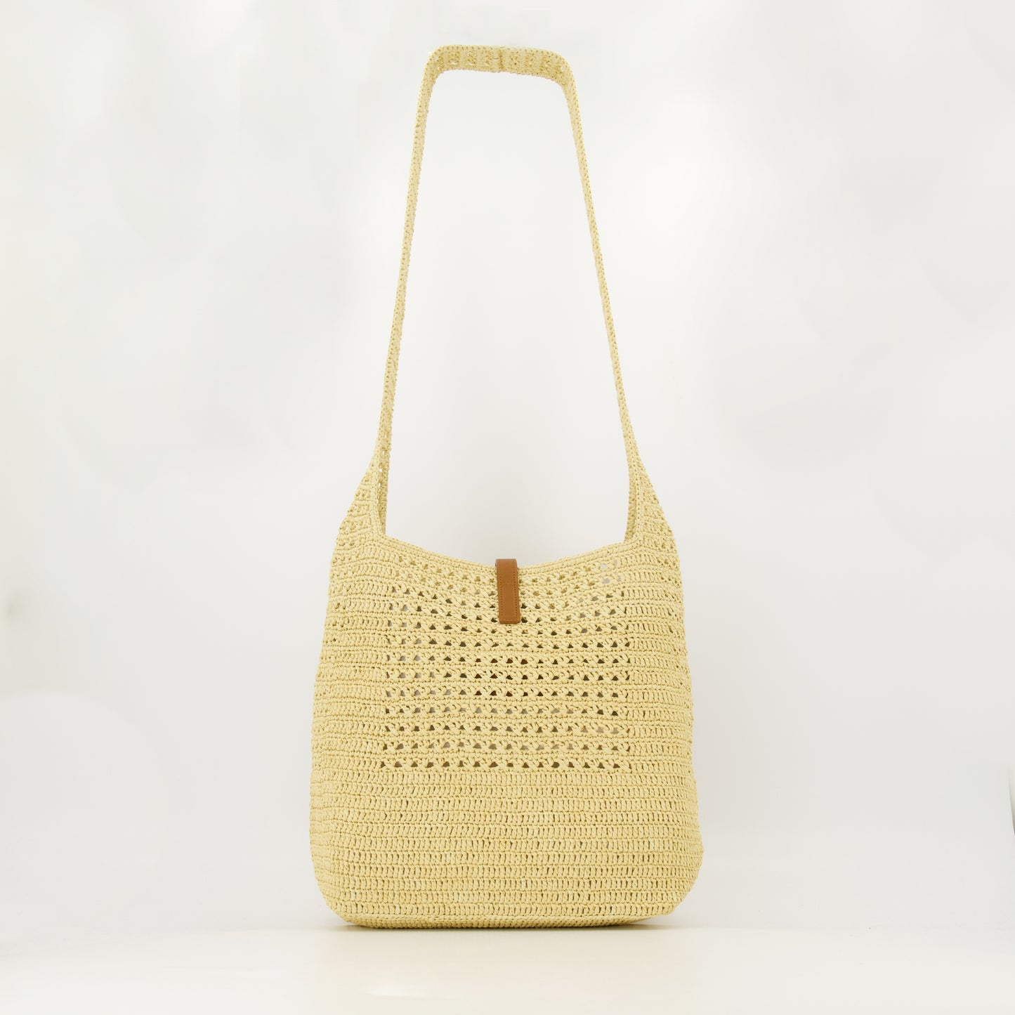 Sac hobo en raphia