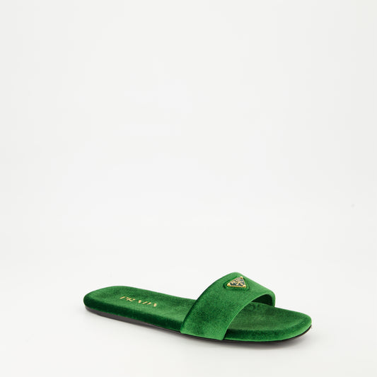Sandales en velours vert