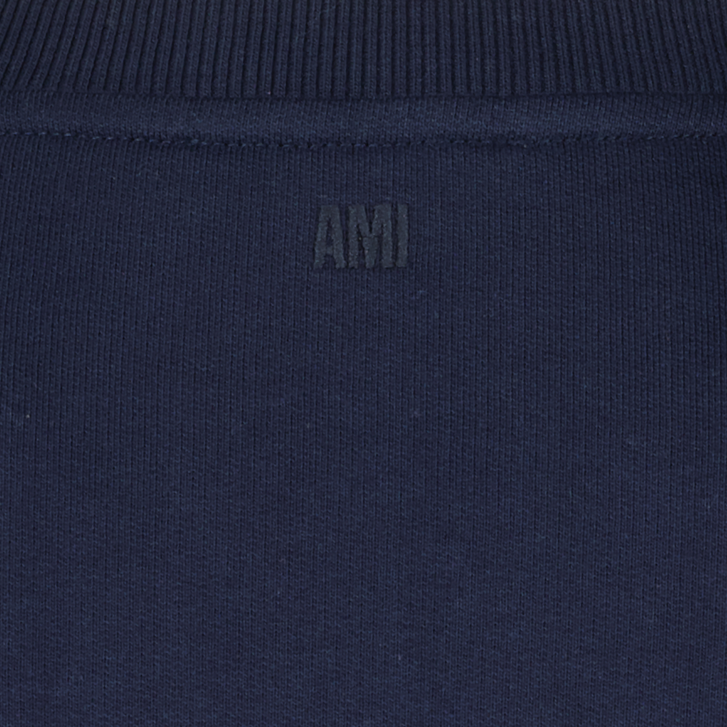 Pull ami de coeur