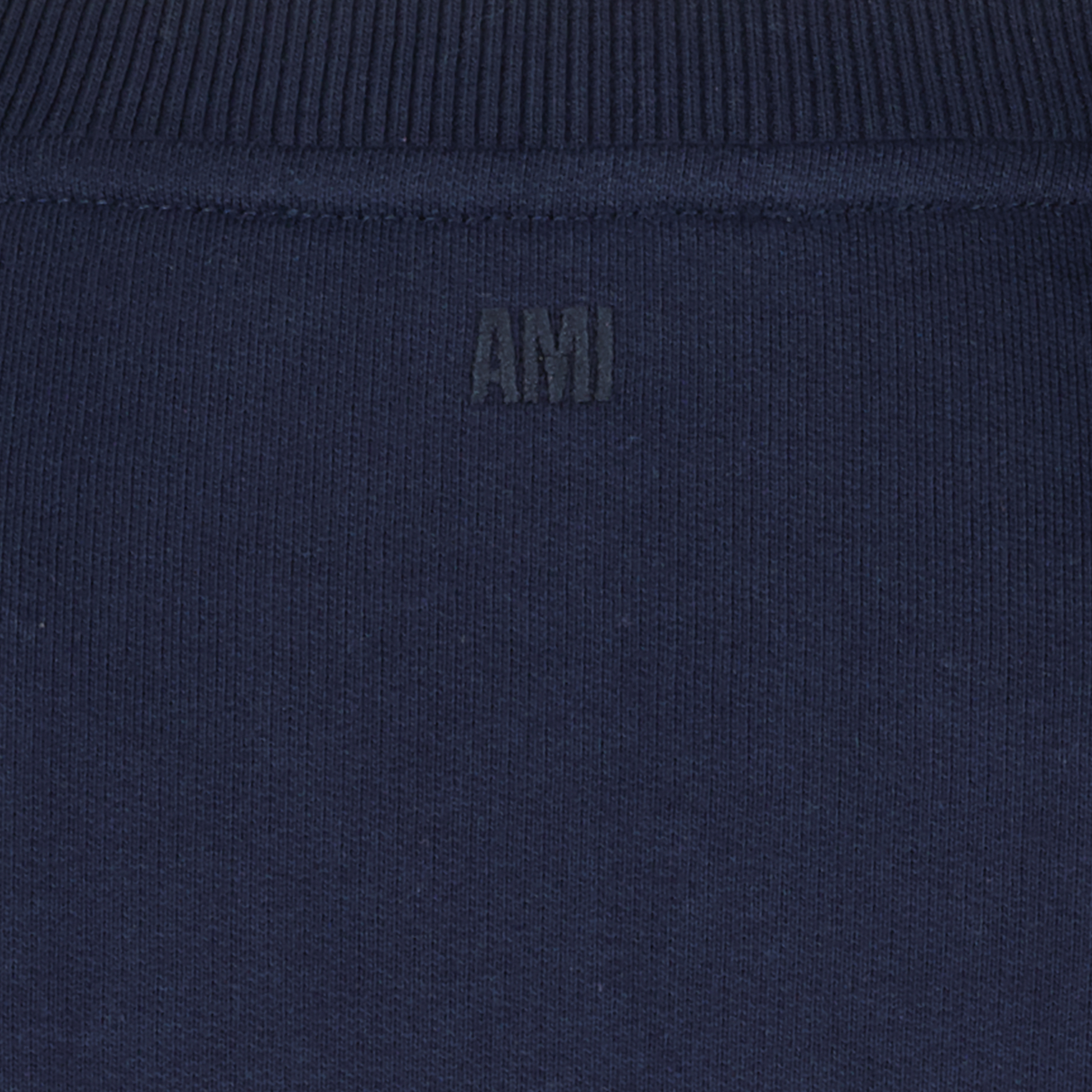 Pull ami de coeur