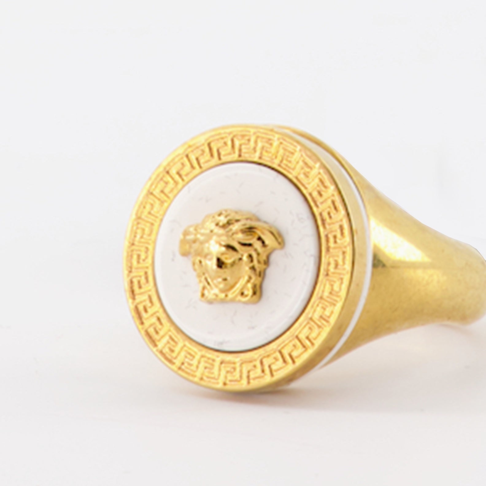 Bague versace medusa hot sale