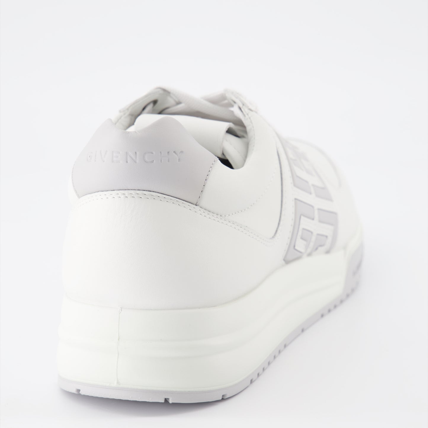 G4 sneakers