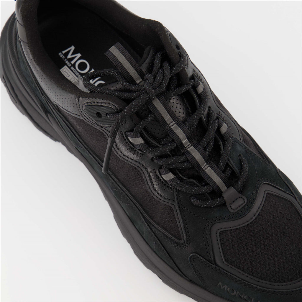 Lite Runner Sneakers