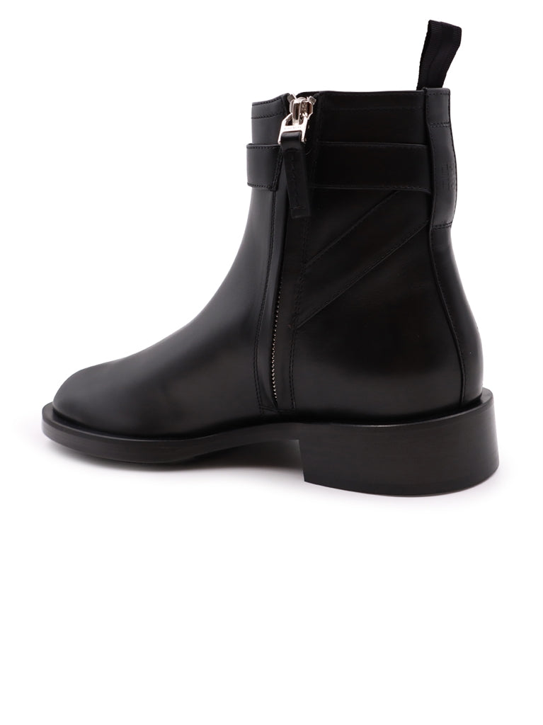 Lock flat ankle boots