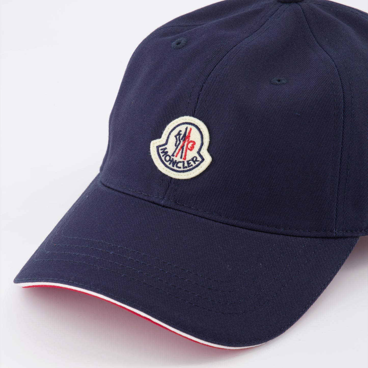 Casquette à logo et liseré