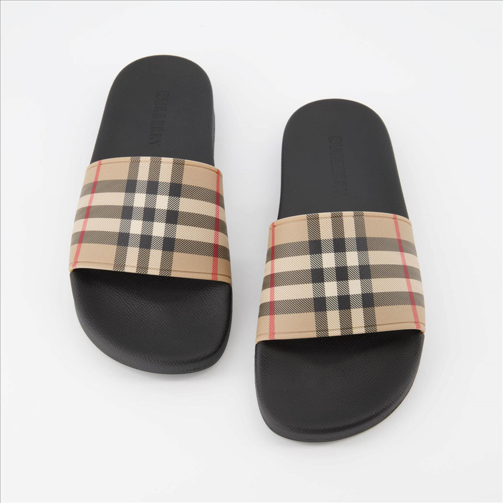 Burberry claquette 2025