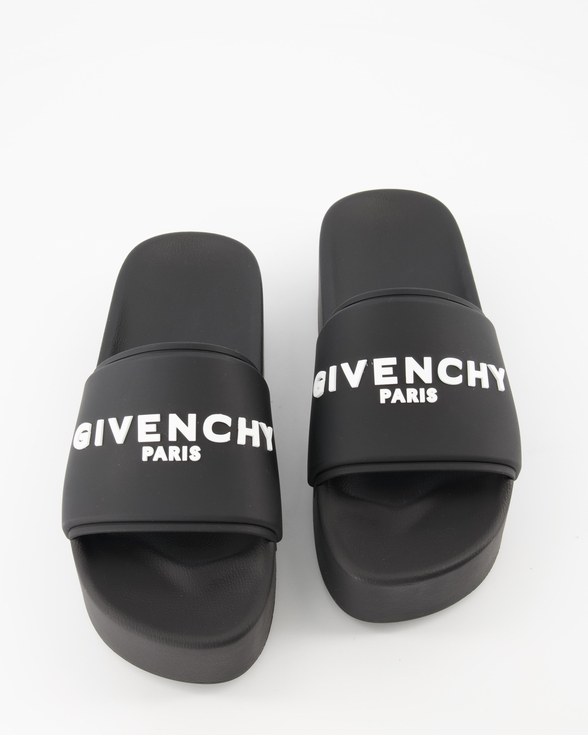 Claquettes givenchy store