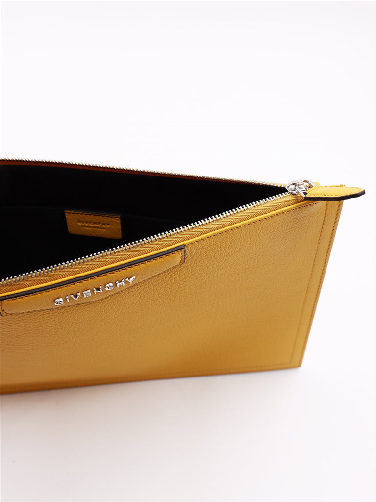 Pochette givenchy online femme