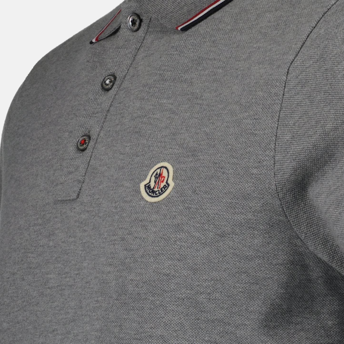 Polo shirt with logo and piping