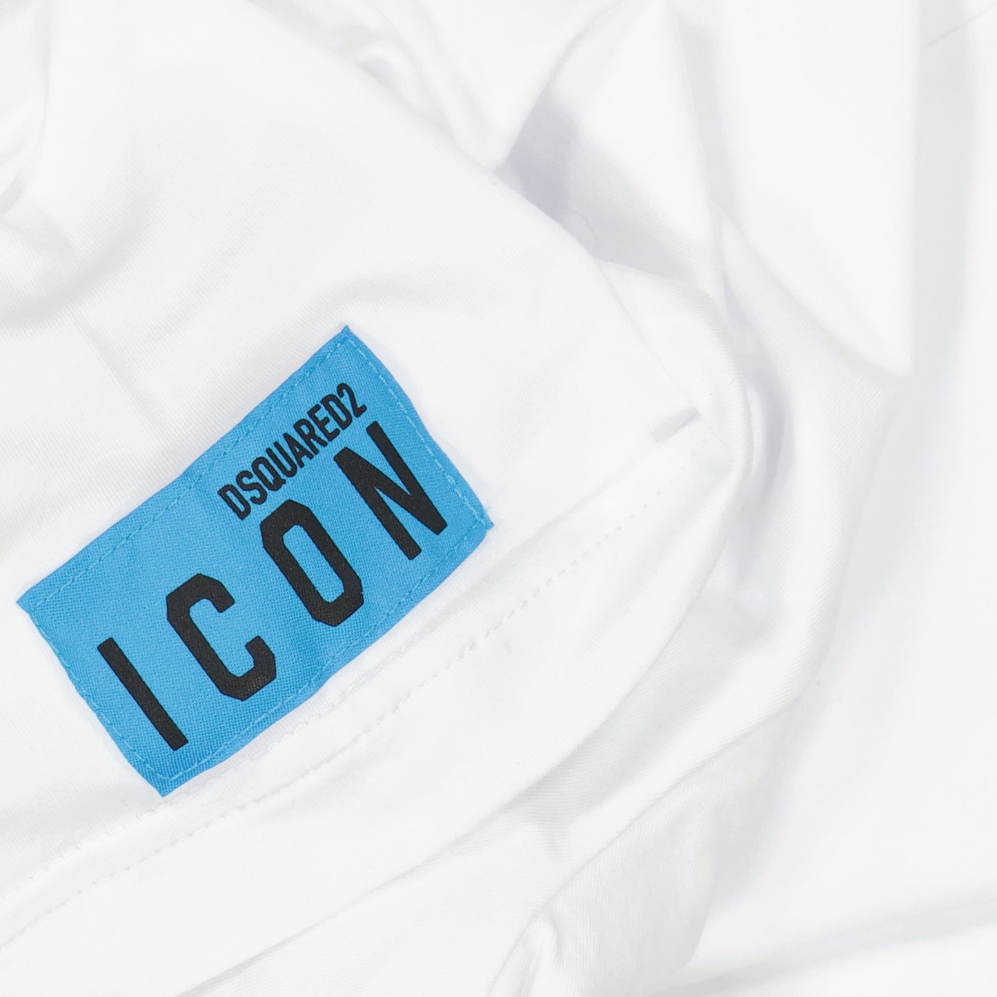 Be Icon T-shirt